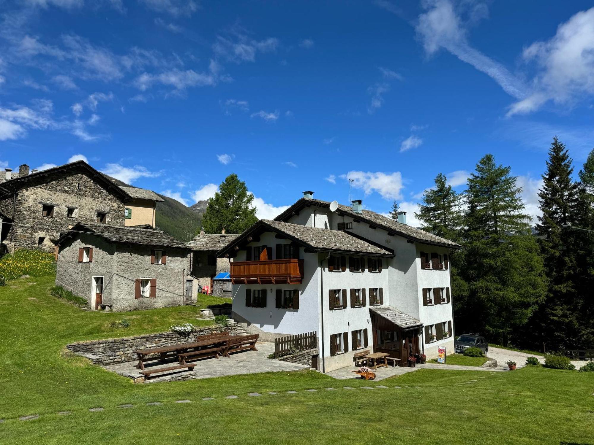 Hotel Miramonti 坎波多尔奇诺 外观 照片
